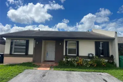11824 SW 123rd Ave, Miami: photo 1 of 1