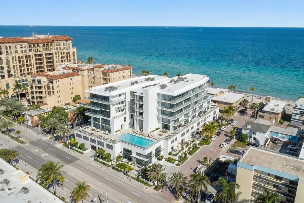 3319 N Ocean Dr #TH6, Hollywood: photo 1 of 36