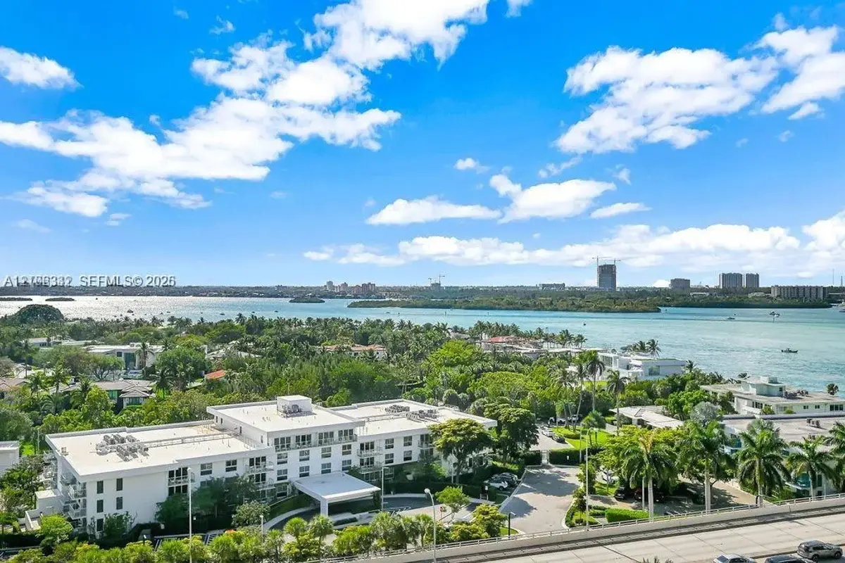 10275 Collins Ave #1128, Bal Harbour: photo 1 of 14