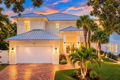 115 Magic Way, Jupiter: photo 1 of 28