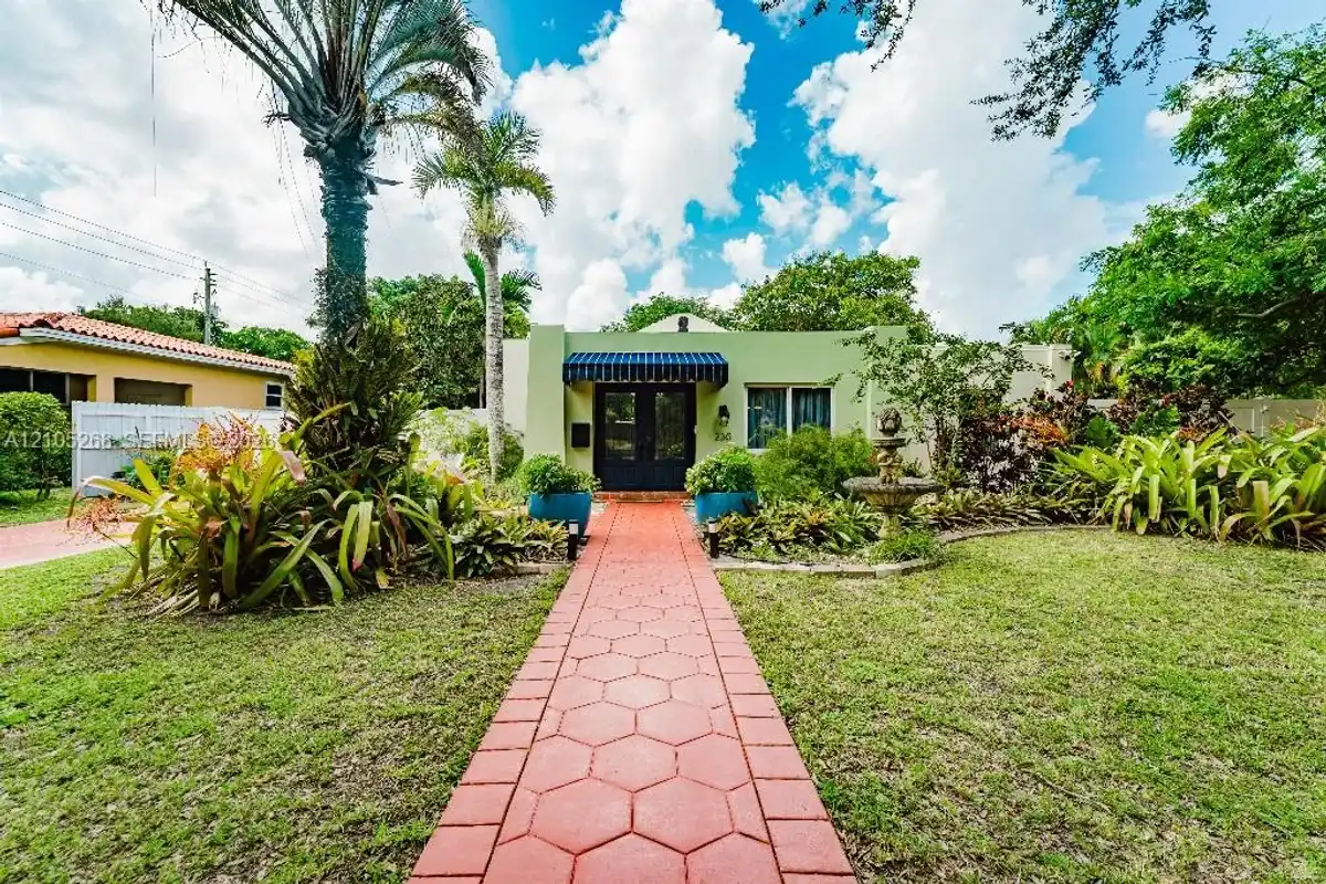 230 Miami Springs Ave, Miami Springs: photo 1 of 42