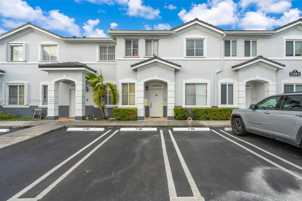 7361 NW 174th Ter #105, Hialeah: photo 1 of 38