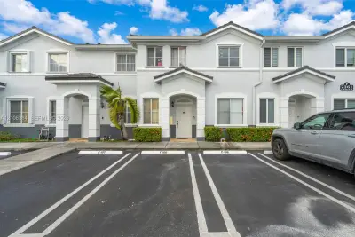 7361 NW 174th Ter #105, Hialeah: photo 1 of 38