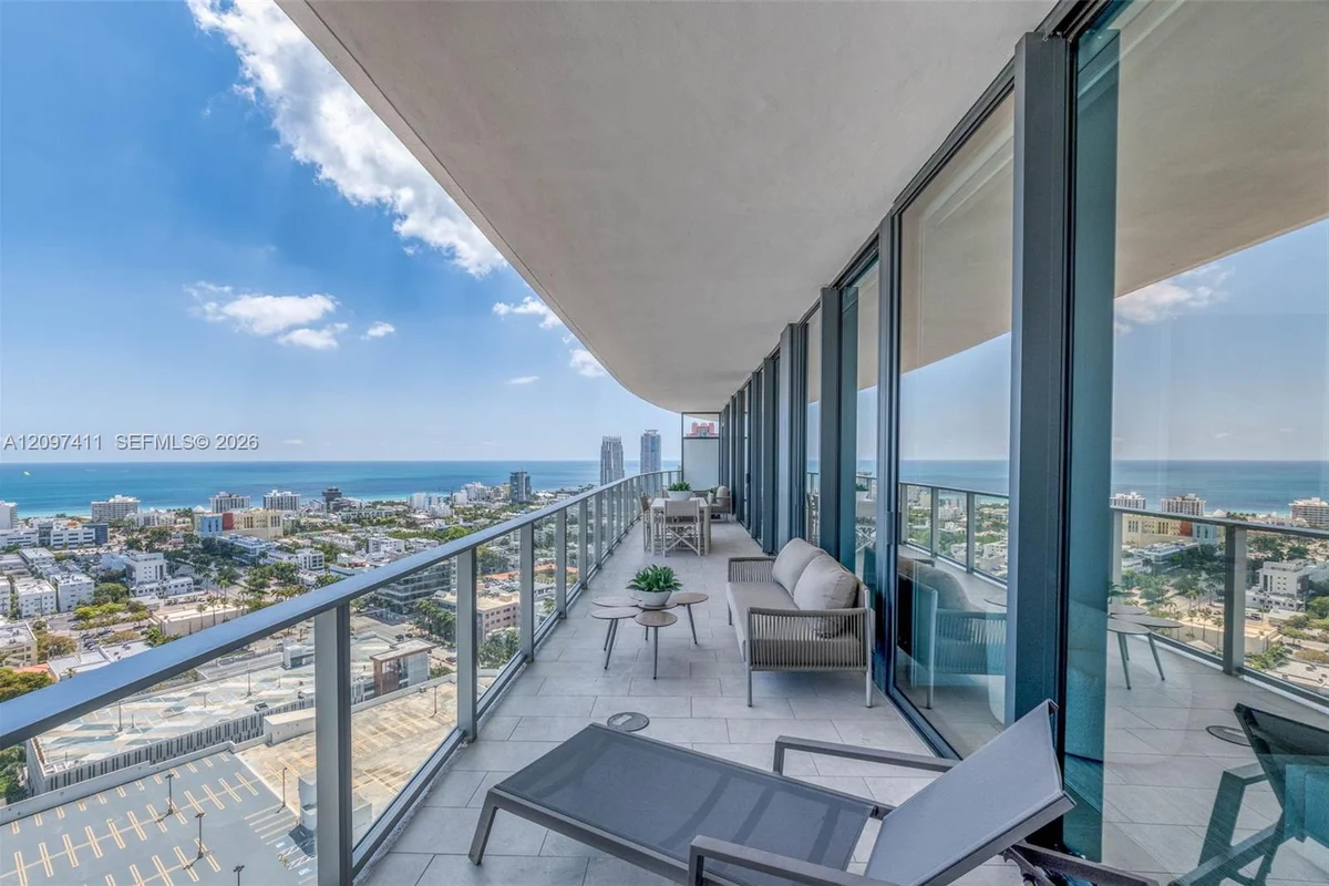 500 Alton Rd #2705, Miami Beach: photo 1 of 52