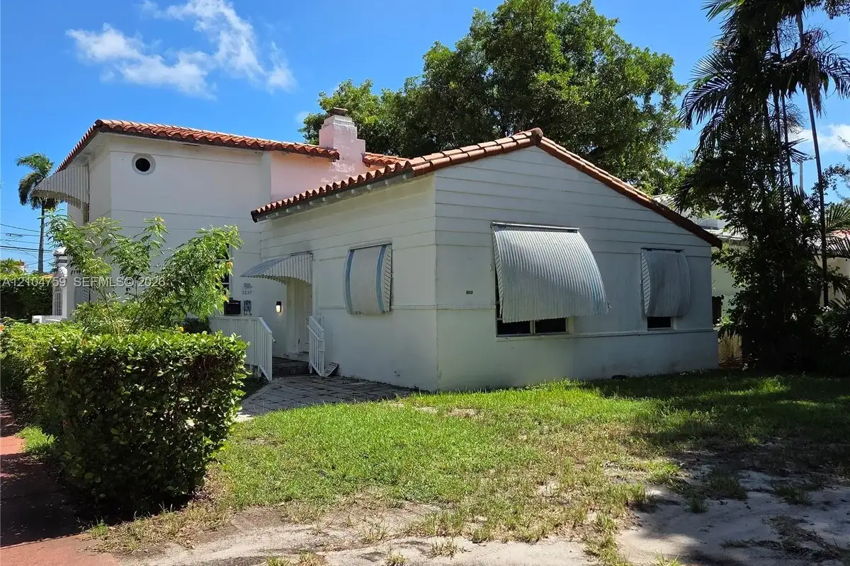 1257 Alton Rd, Miami Beach: photo 1 of 8