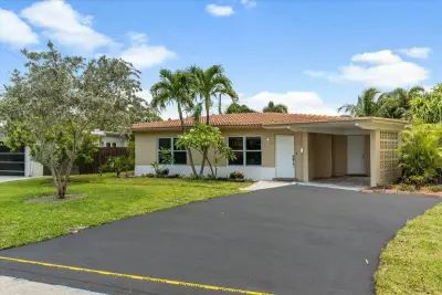 3721 NE 16th Ter, Oakland Park: photo 1 of 26