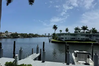 508 Hendricks Isle #3, Fort Lauderdale: photo 1 of 17