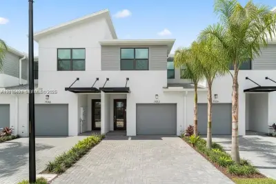 7448 Lenora Ln, Lake Worth: photo 1 of 8