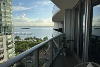 488 NE 18th St #1107, Miami: photo 1 of 19
