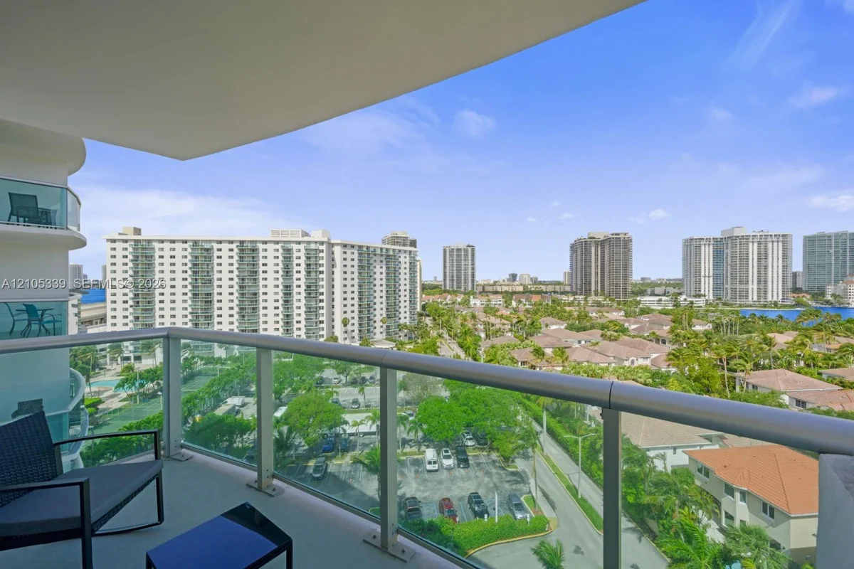19370 Collins Ave #1122, Sunny Isles Beach: photo 1 of 15