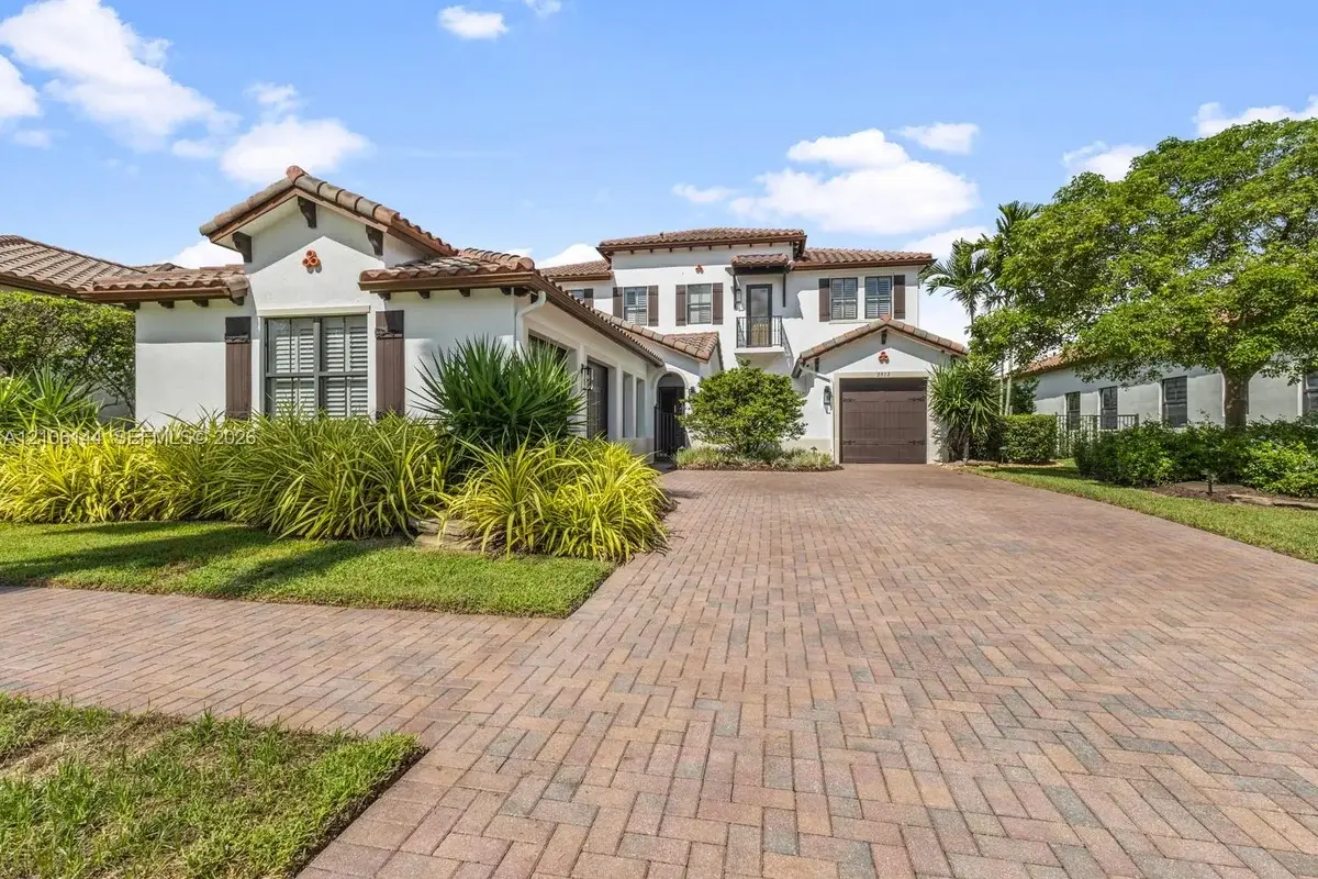 2812 NW 84th Ter, Cooper City: photo 1 of 49