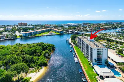 1631 Riverview Rd #505, Deerfield Beach: photo 1 of 22