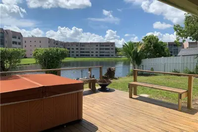 2850 NW 105th Ln, Sunrise: photo 1 of 12