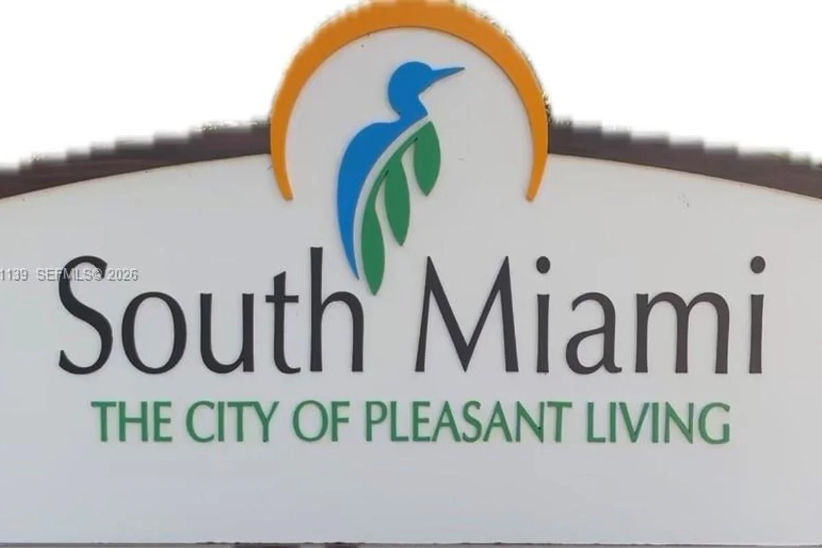 5879 SW 58th Ter, Miami: photo 1 of 1