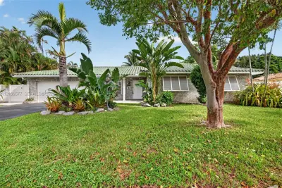 5921 SW 15th St, Plantation: photo 1 of 61