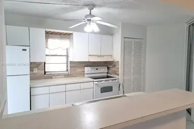 3100 N Pine Island Rd #104, Sunrise: photo 1 of 18