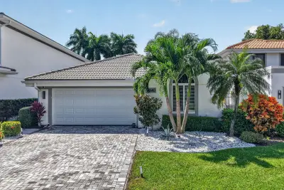 7640 Glendevon Ln, Delray Beach: photo 1 of 79