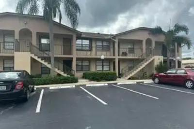 9430 Boca Cove Cir #202, Boca Raton: photo 1 of 8