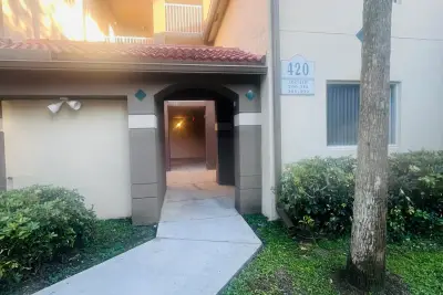 420 S Park #2-108, Hollywood: photo 1 of 14