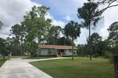 13618 51st Pl N, West Palm Beach: photo 1 of 6