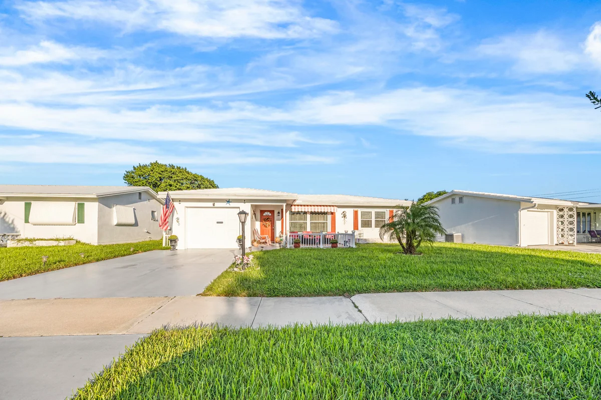 108 Leisureville Blvd, Boynton Beach: photo 1 of 32