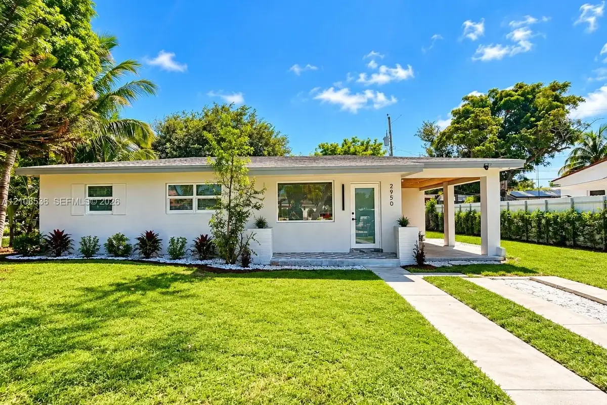 2950 NW 173rd Ter, Miami Gardens: photo 1 of 19