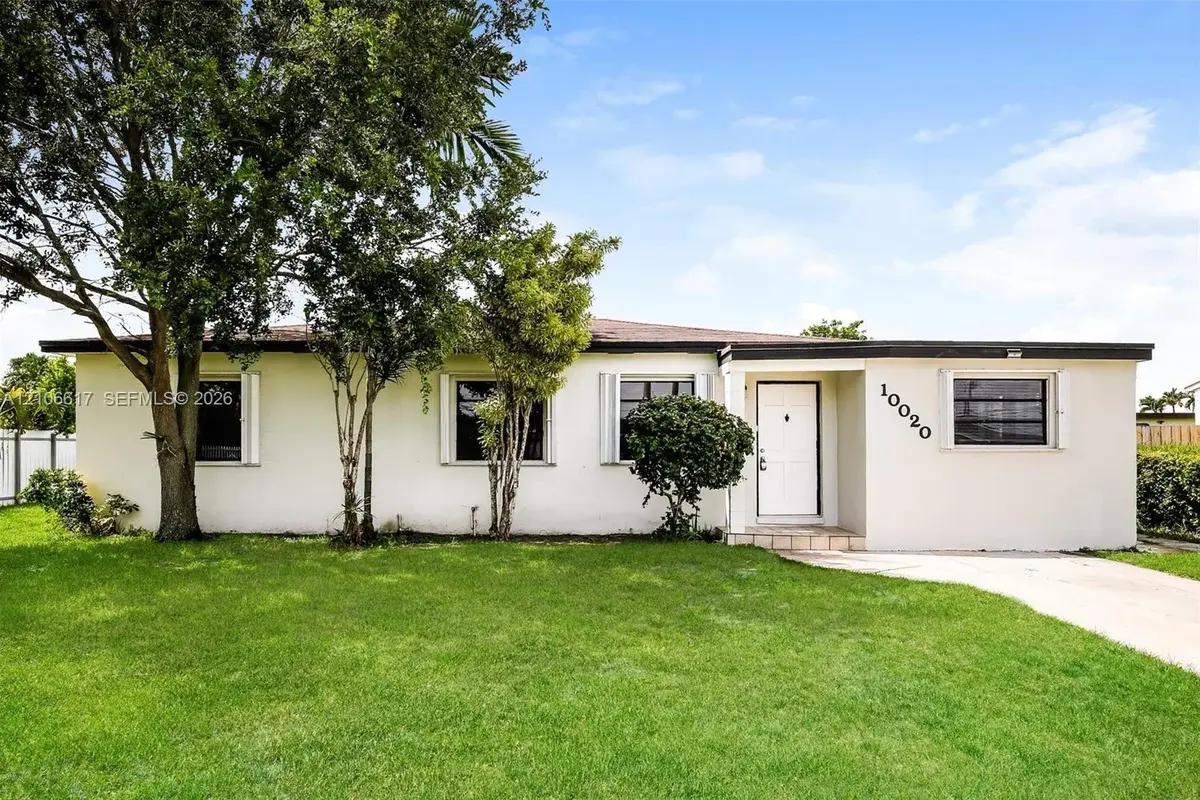 10020 SW 37th St, Miami: photo 1 of 18