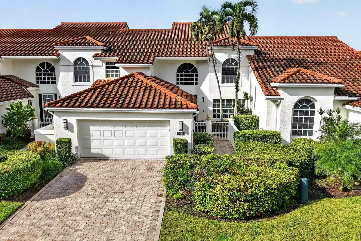 5689 NW 24th Ter, Boca Raton: photo 1 of 64