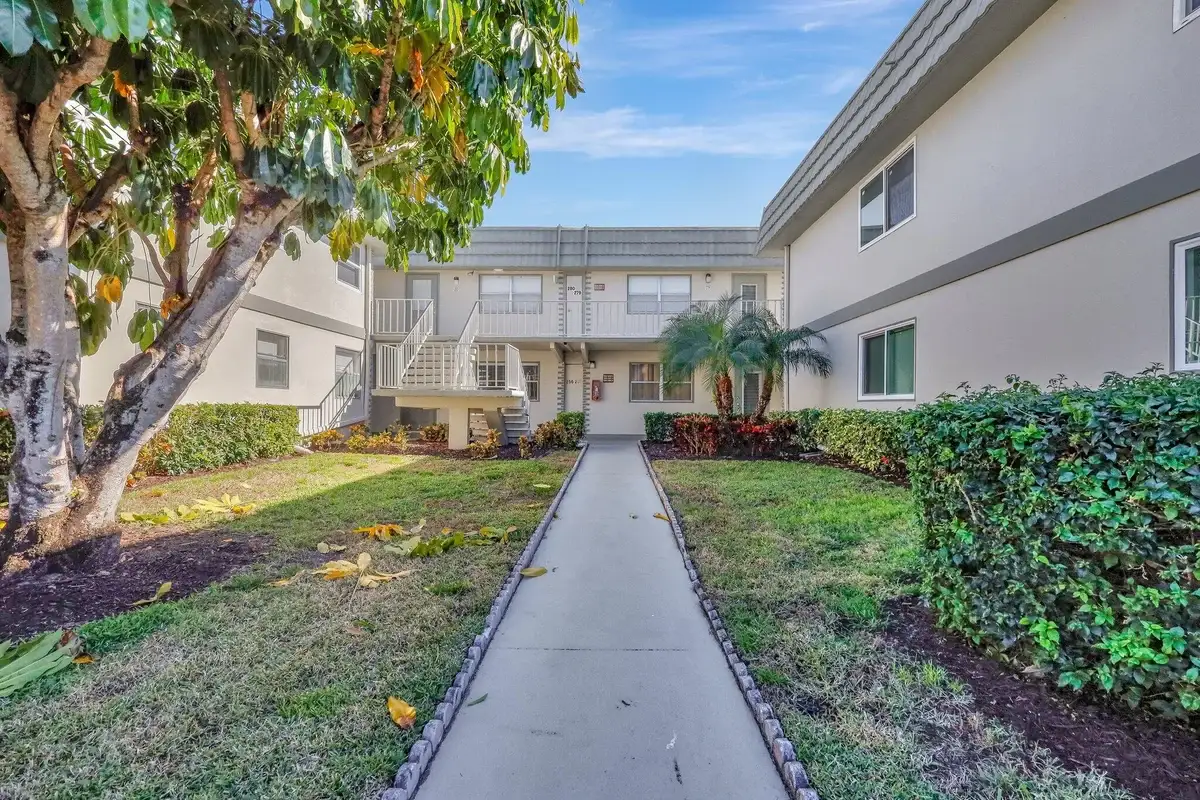 278 Monaco F, Delray Beach: photo 1 of 19