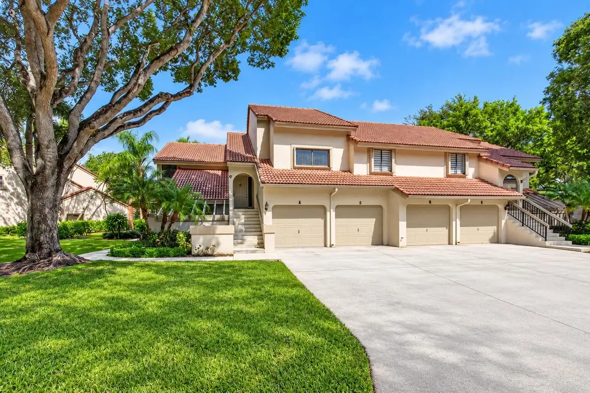 5731 Coach House Cir #A, Boca Raton: photo 1 of 5