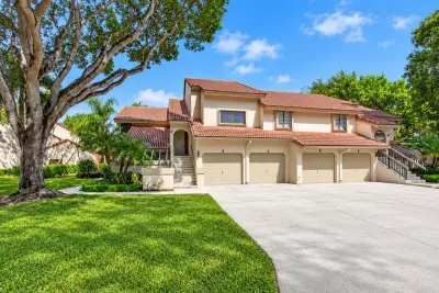 5731 Coach House Cir #A, Boca Raton: photo 1 of 5