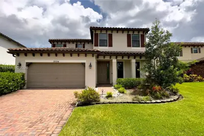 3224 Klays Ct, Royal Palm Beach: photo 1 of 41