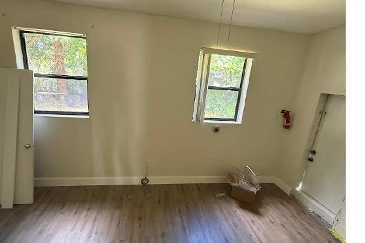 6449 Flagler St, Hollywood: photo 1 of 4