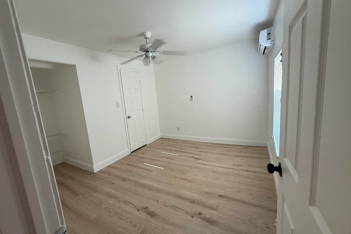 920 N Haverhill Rd #1A, Haverhill: photo 1 of 11