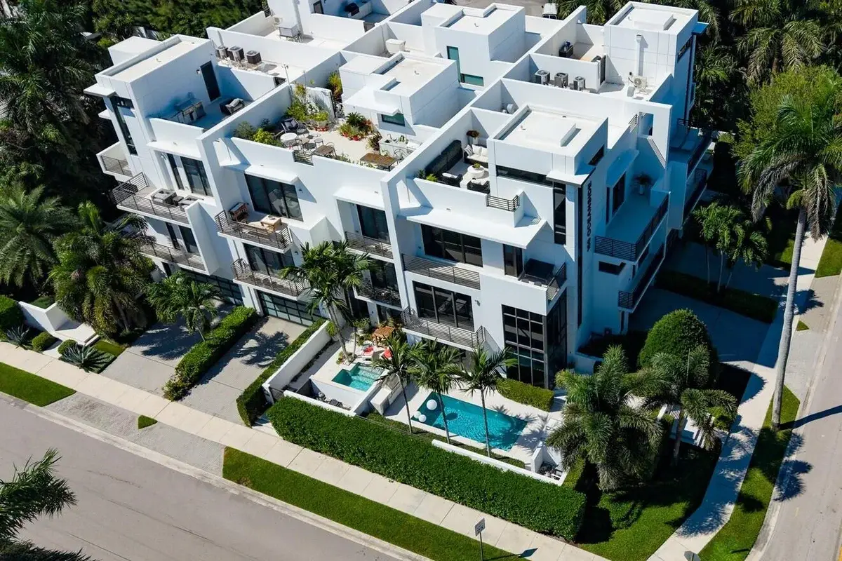160 Andrews Ave #3c, Delray Beach: photo 1 of 36
