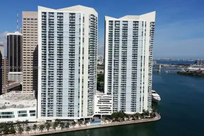 335 S Biscayne Blvd #2005, Miami: photo 1 of 15