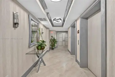 17555 Collins Ave #3402, Sunny Isles Beach: photo 1 of 58
