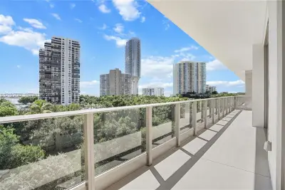 2200 Brickell Ave #PH02, Miami: photo 1 of 70