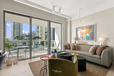 3301 NE 5th Ave #1209, Miami: photo 1 of 24