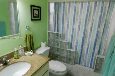 5495 NW 10th Ct #208, Plantation: photo 1 of 5