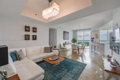 16001 Collins Ave #3005, Sunny Isles Beach: photo 1 of 15