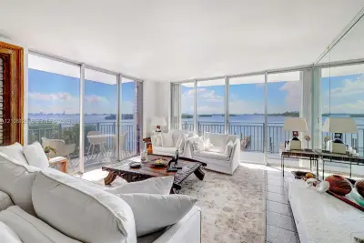 770 NE 69th St #4I, Miami: photo 1 of 79