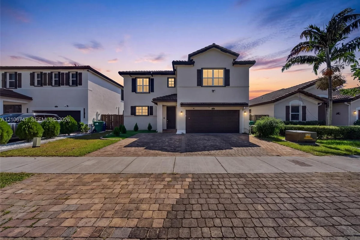 11836 SW 253rd Ter, Homestead: photo 1 of 47
