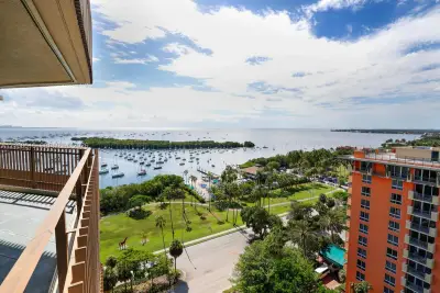 2901 S Bayshore Dr #14D, Miami: photo 1 of 25
