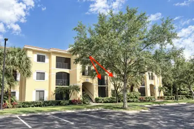 2726 Anzio Ct #202, Palm Beach Gardens: photo 1 of 25