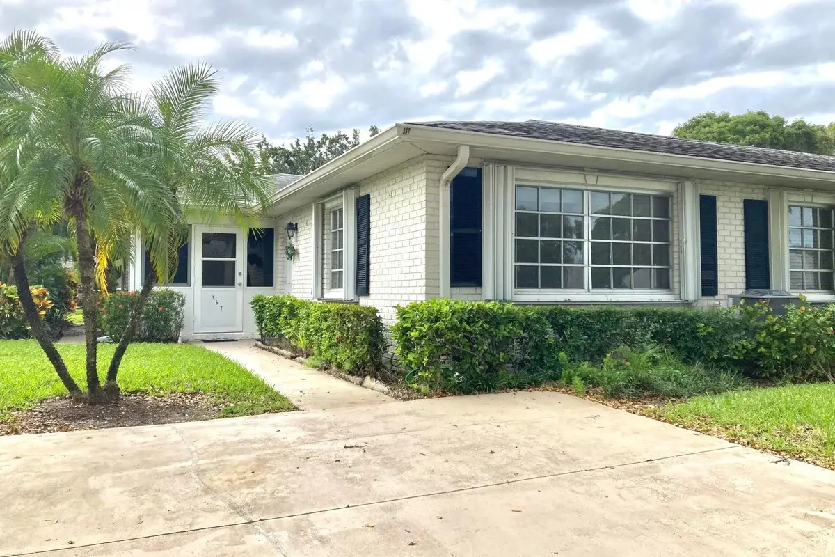 10105 S 44th Ter S, Boynton Beach: photo 1 of 27