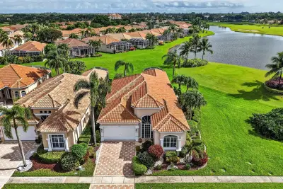 7038 Fairway Lakes Dr, Boynton Beach: photo 1 of 85