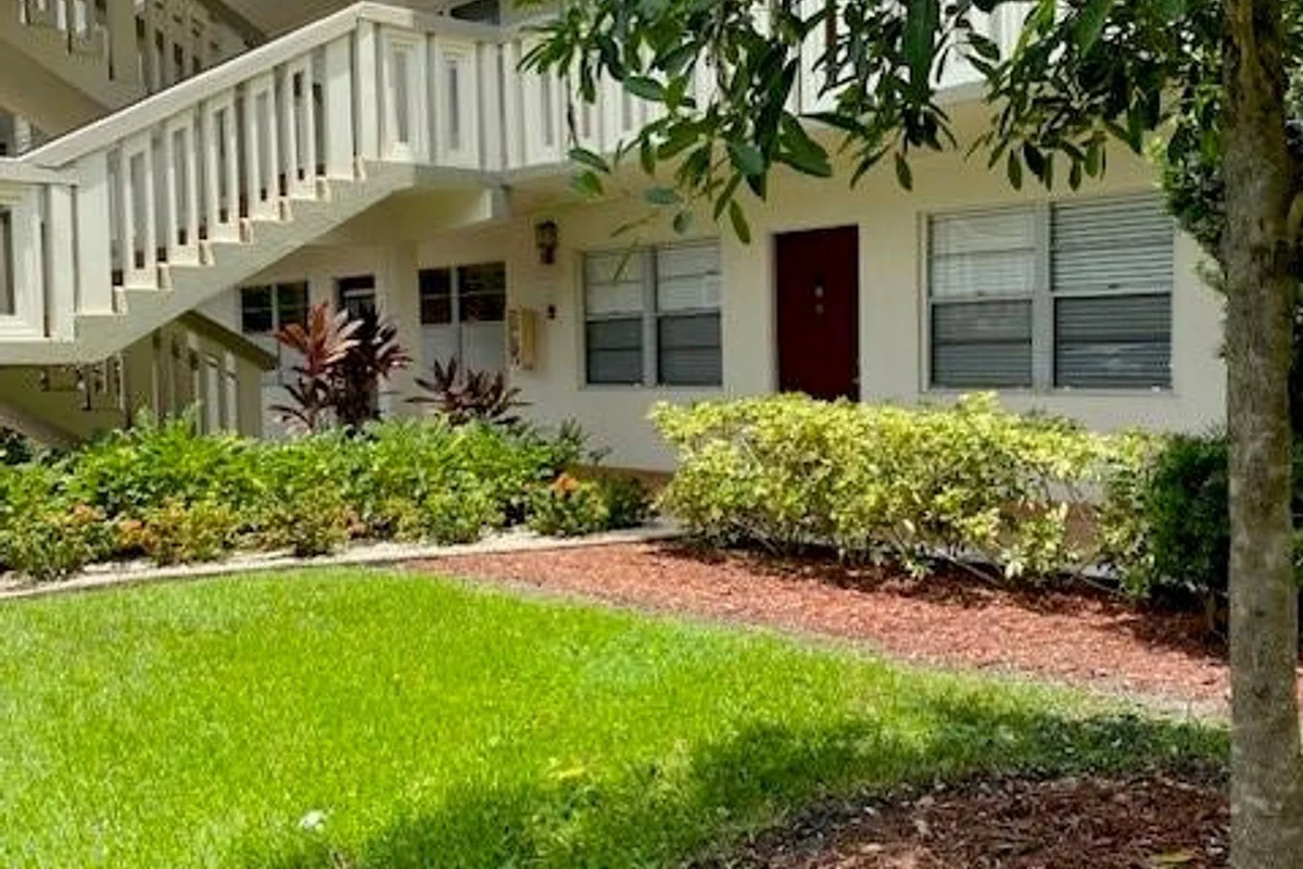 1805 Eleuthera Point #N1, Coconut Creek: photo 1 of 15