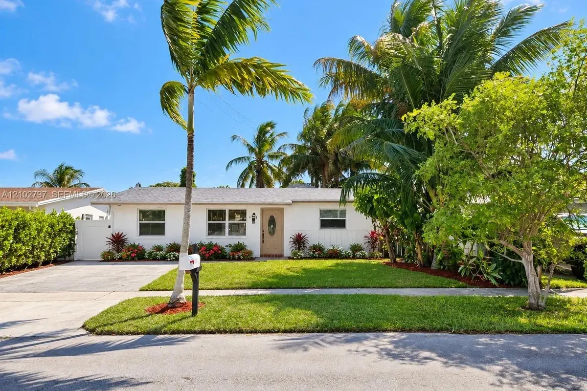 6330 Dawson St, Hollywood: photo 1 of 30