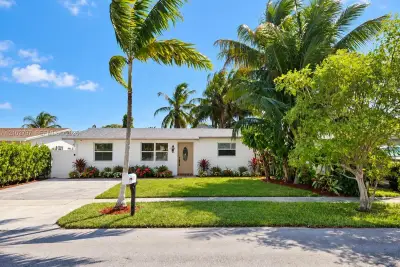 6330 Dawson St, Hollywood: photo 1 of 30